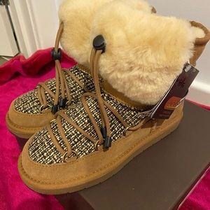 Brand new Ugg boots size 6